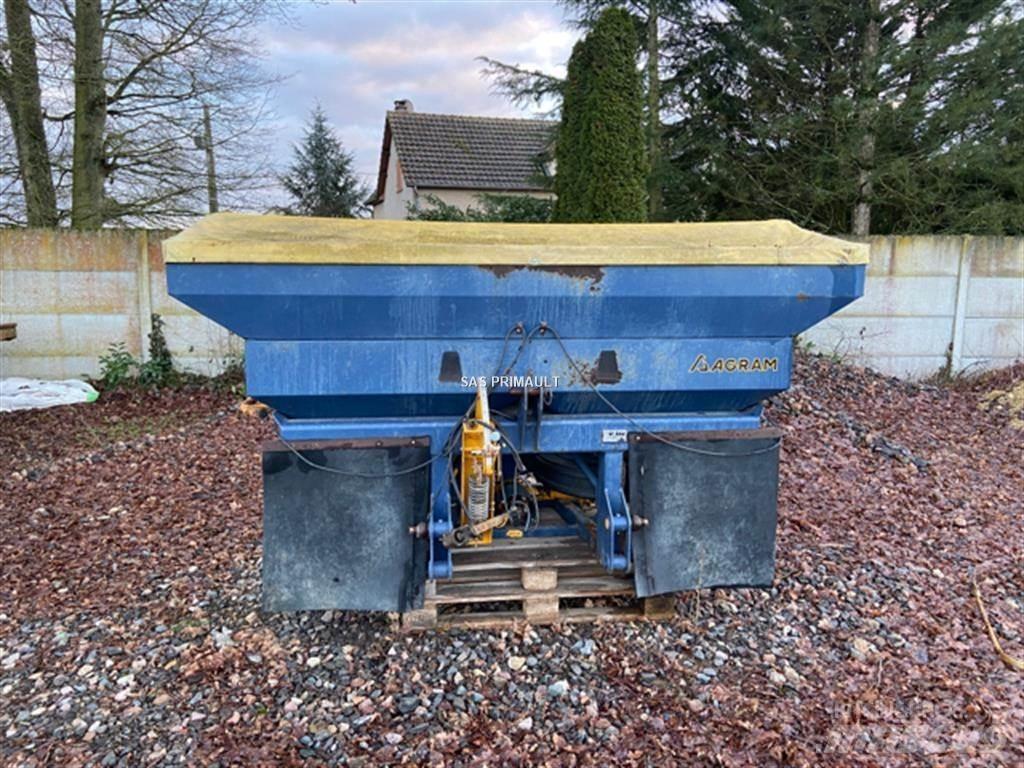 Bogballe Ex 2200 Semoir à engrais