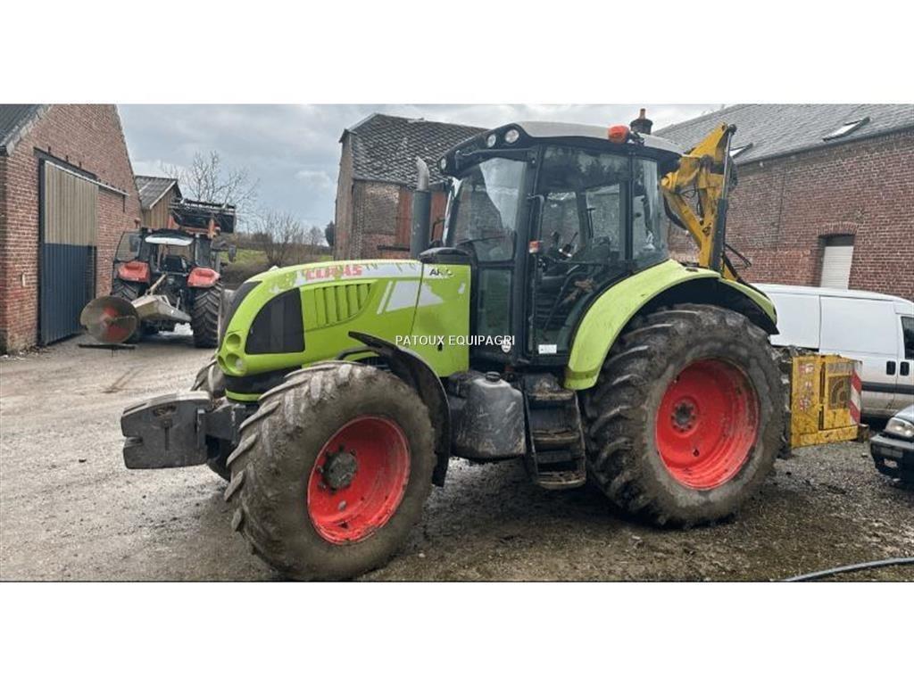 CLAAS ARION 610 Tracteur