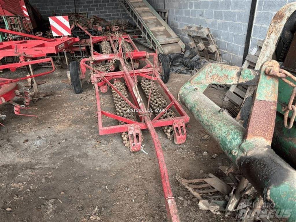  Dehondt 4 METRES Déchaumeur, cultivateur