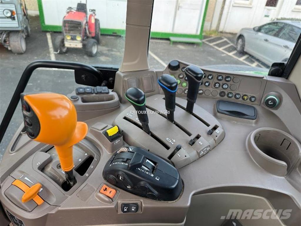 John Deere 6100M Tracteur