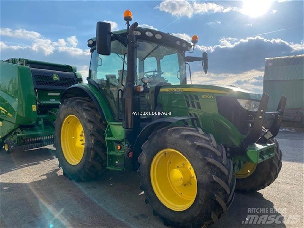 John Deere 6130R Tracteur