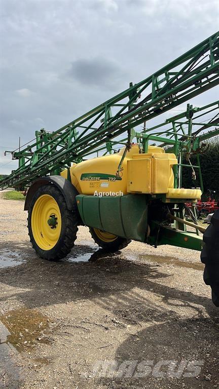 John Deere 732 Pulvérisateurs traînés