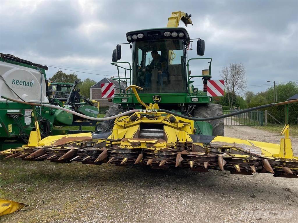 John Deere 7450 Ensileuse occasion