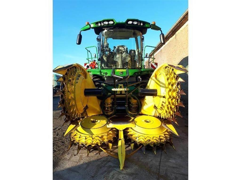 John Deere 8400 Ensileuse occasion