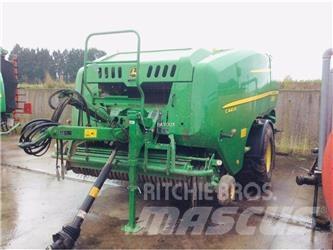 John Deere C441R Enrubanneuse