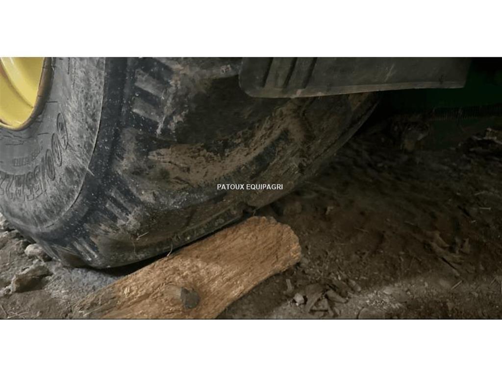 John Deere C441R Presse à balle ronde