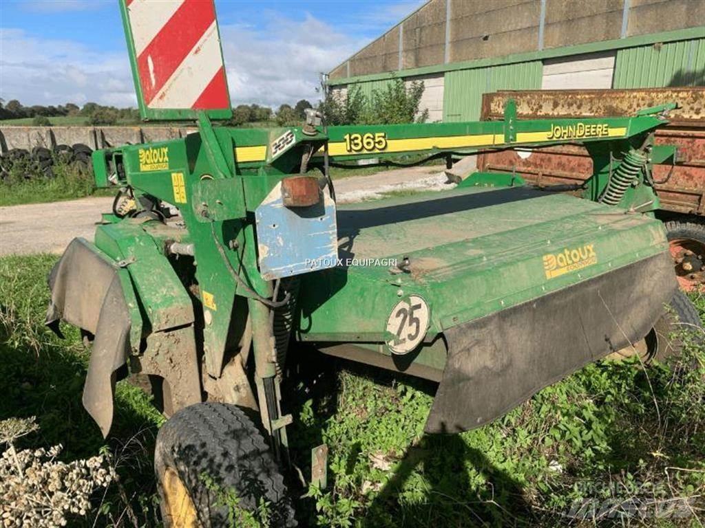 John Deere FCA1365 Faucheuse-conditionneuse
