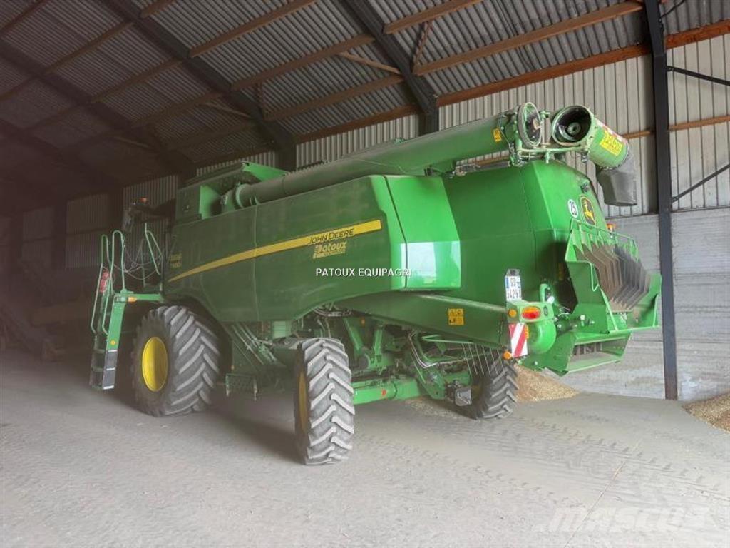 John Deere T660 Moissonneuse batteuse