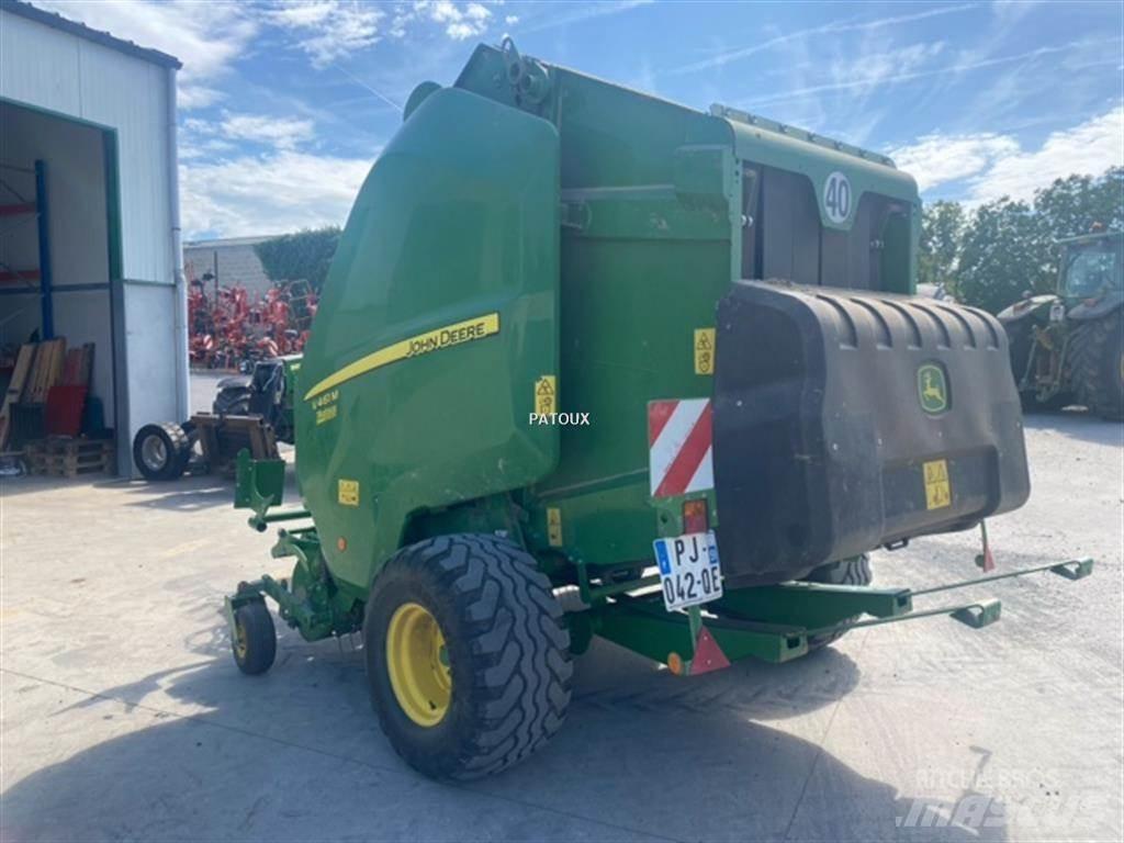 John Deere V461M Presse à balle ronde