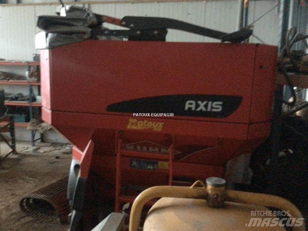 Kuhn AXIS50.1W Semoir à engrais
