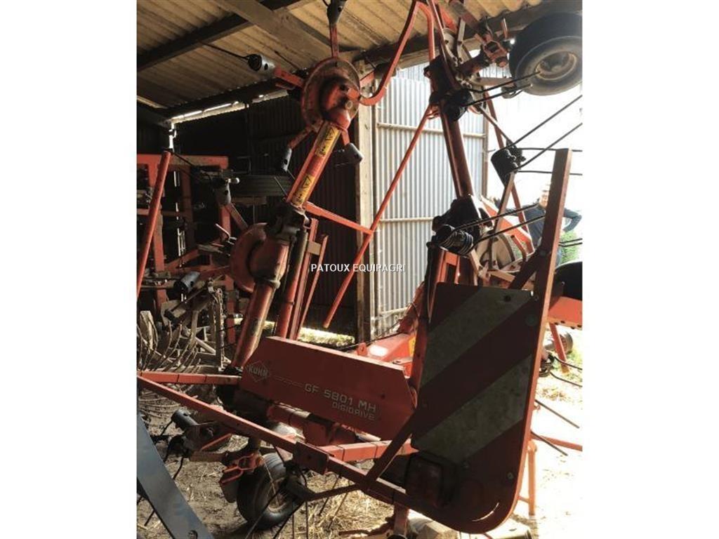 Kuhn GF5801 Rateau faneur