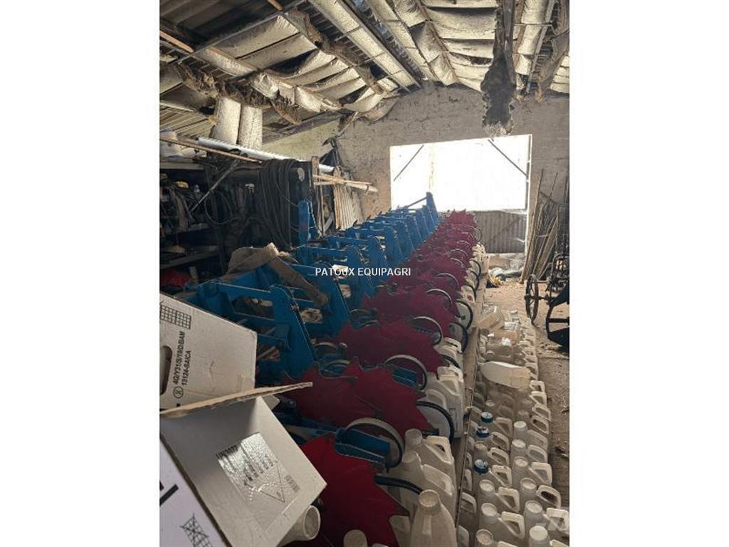 Monosem CROP 12R Décompacteur, sarcleur