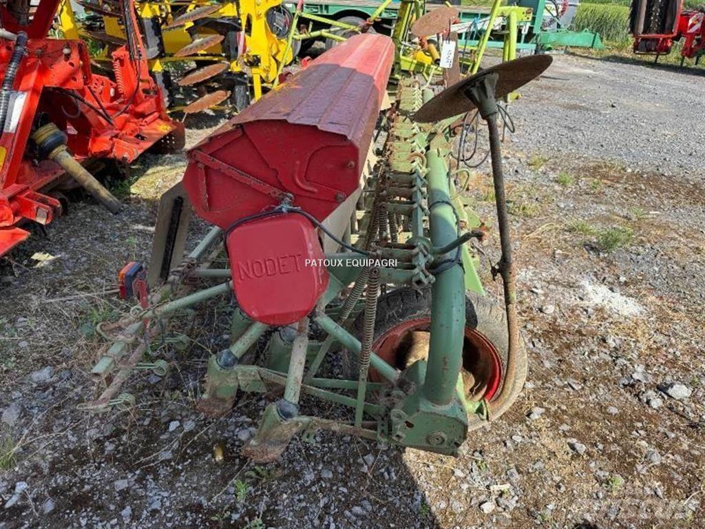 Nodet 19 RANGS Semoir