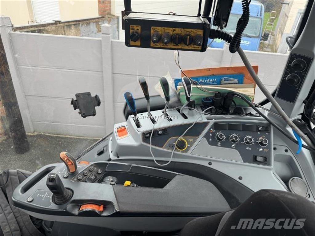 Valtra T175 EA Tracteur