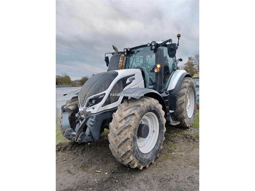 Valtra T214 DIRECT Tracteur