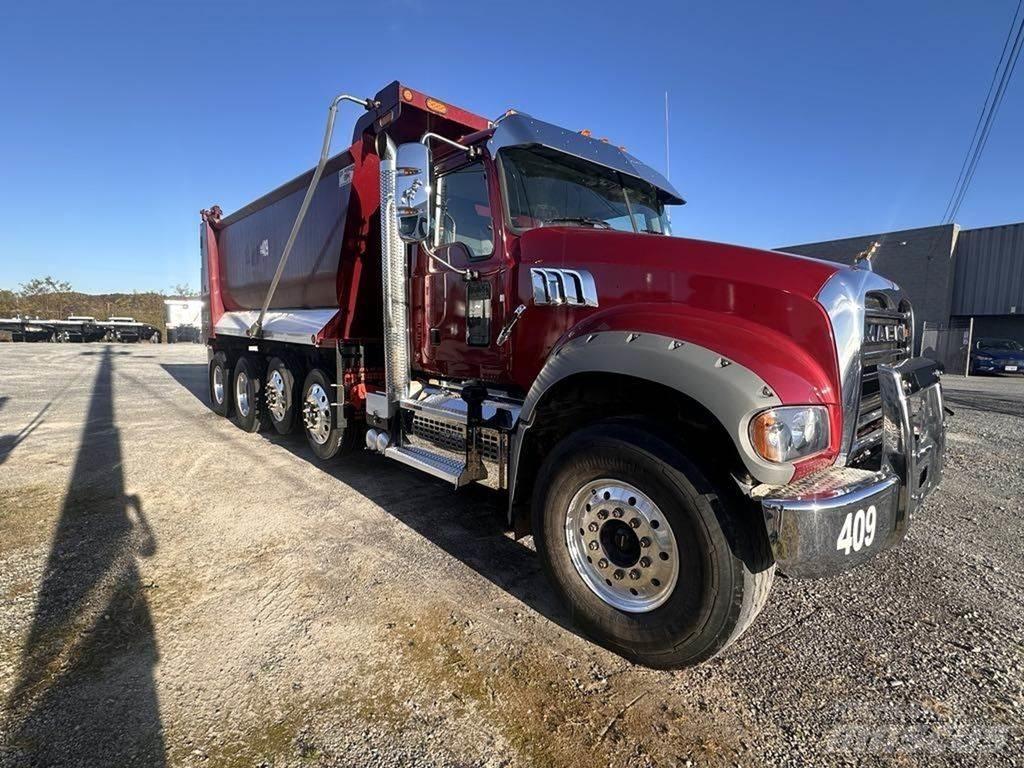 Mack GR104FR Camion benne