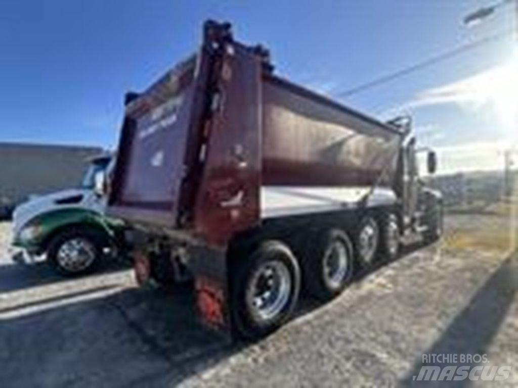 Mack GR104FR Camion benne