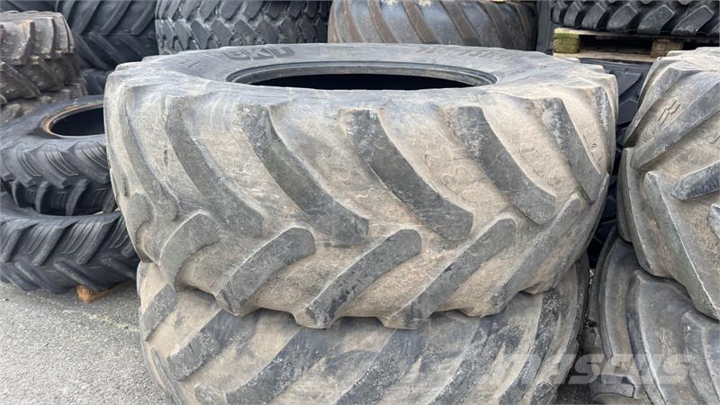 BKT 710/75R42 Pneus, roues et jantes