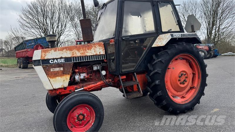 CASE 1390 Tracteur