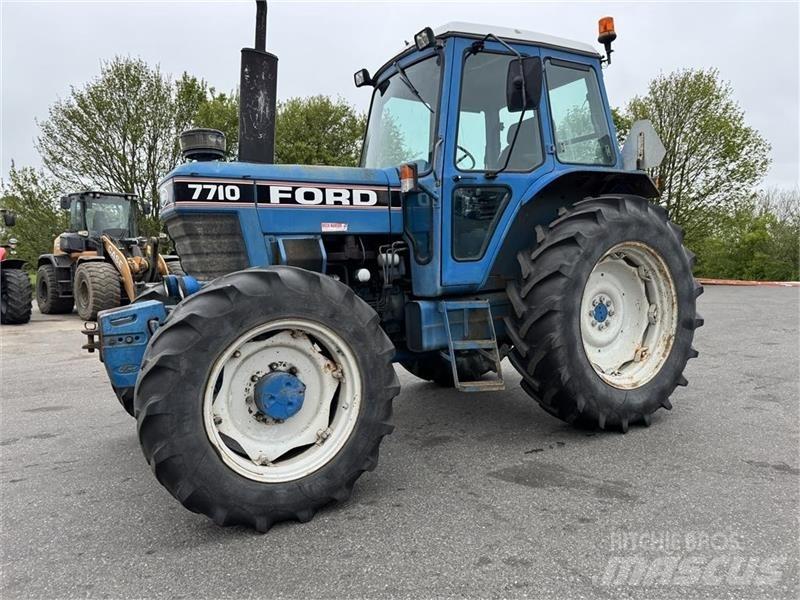 Ford 7710 Tracteur