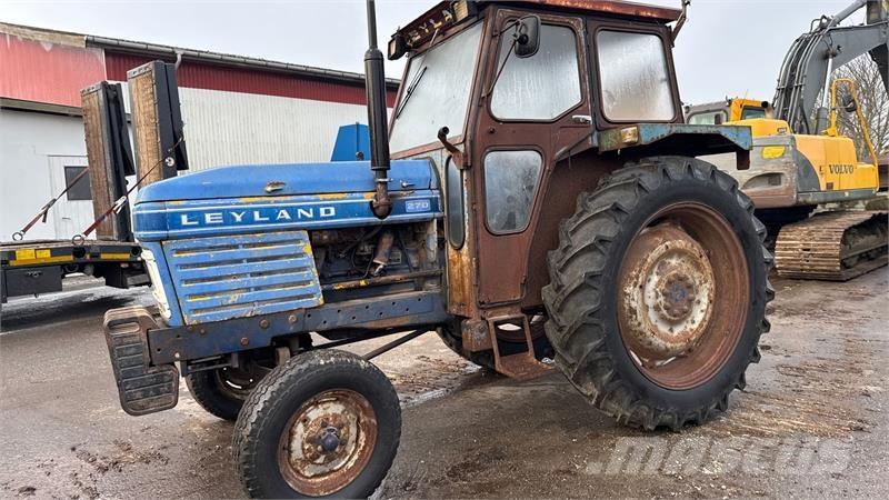 Leyland 270 Tracteur