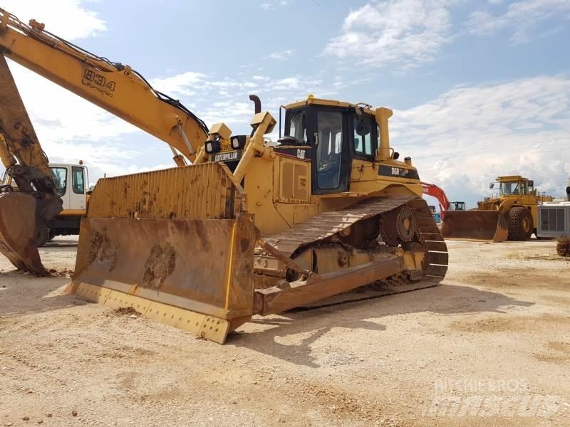 CAT D6R Pelle sur chenilles