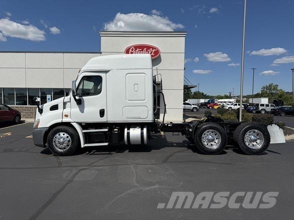 Freightliner CASCADIA 116 Tracteur routier