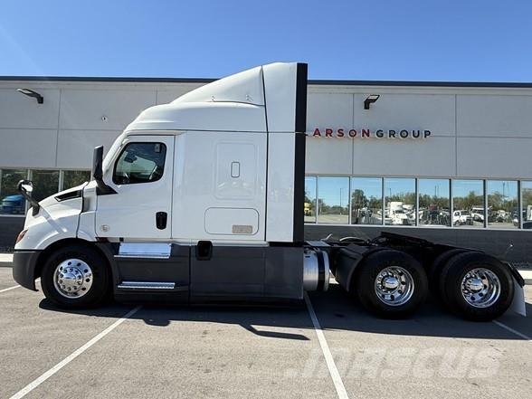 Freightliner CASCADIA 116 Tracteur routier