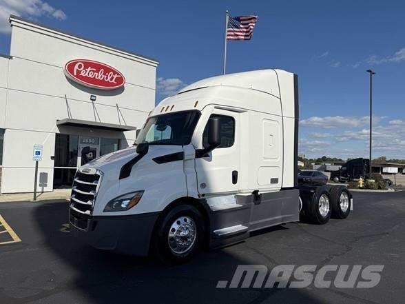 Freightliner CASCADIA 116 Tracteur routier