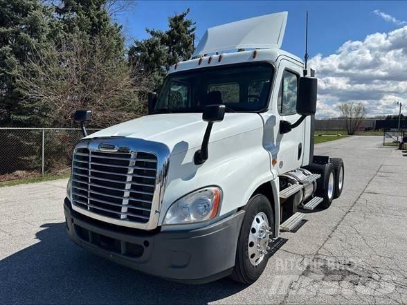 Freightliner CASCADIA 125 Tracteur routier