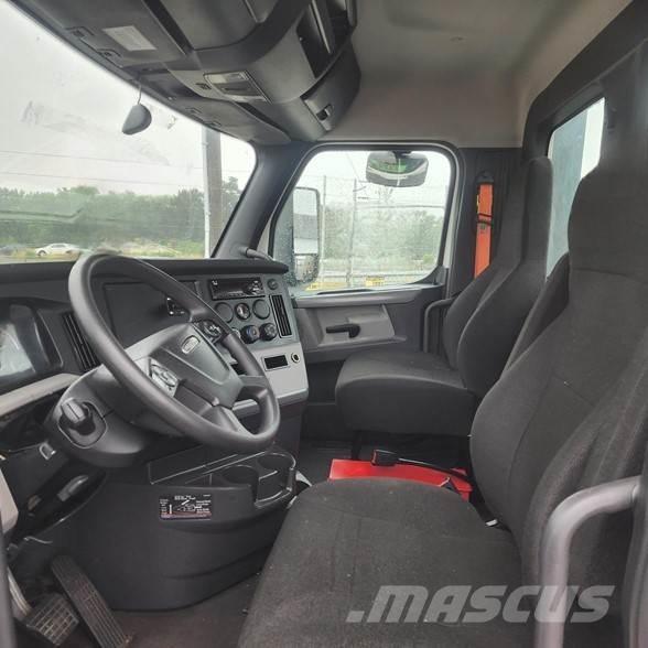 Freightliner CASCADIA 126 Tracteur routier