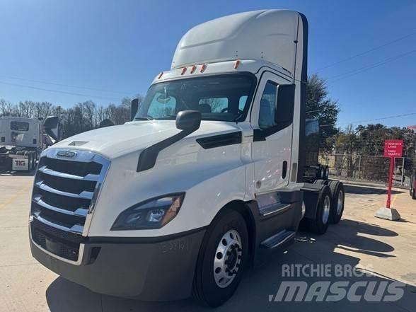 Freightliner CASCADIA 126 Tracteur routier