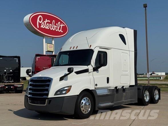 Freightliner CASCADIA 126 Tracteur routier