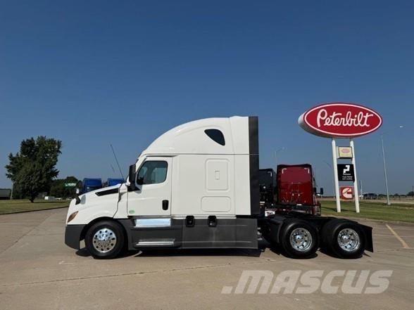 Freightliner CASCADIA 126 Tracteur routier