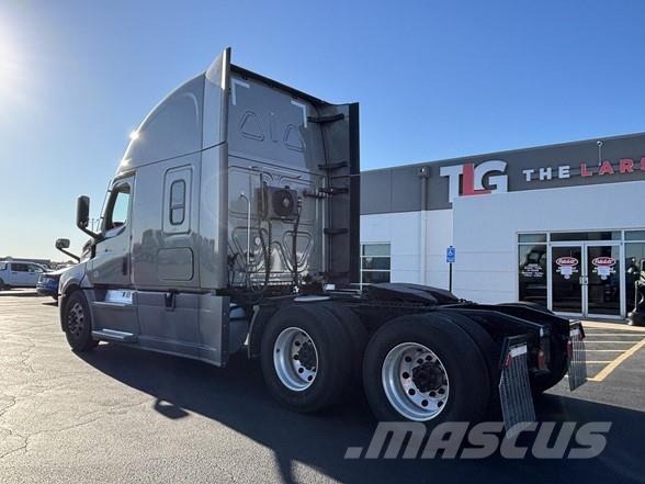 Freightliner CASCADIA 126 Tracteur routier