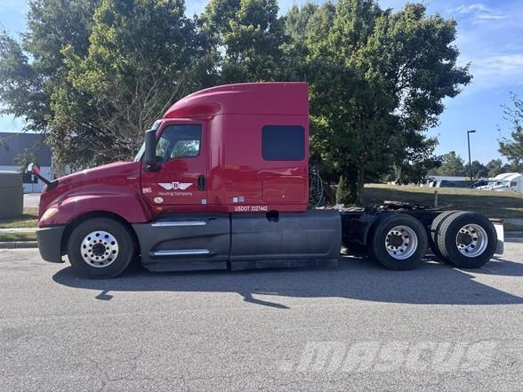 International LT Tracteur routier