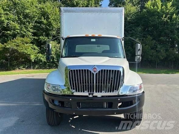 International MV Camion Fourgon