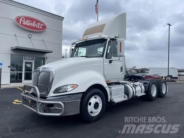 International PROSTAR Tracteur routier