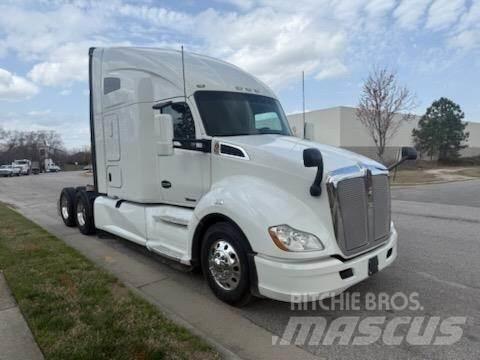 Kenworth T680 Tracteur routier
