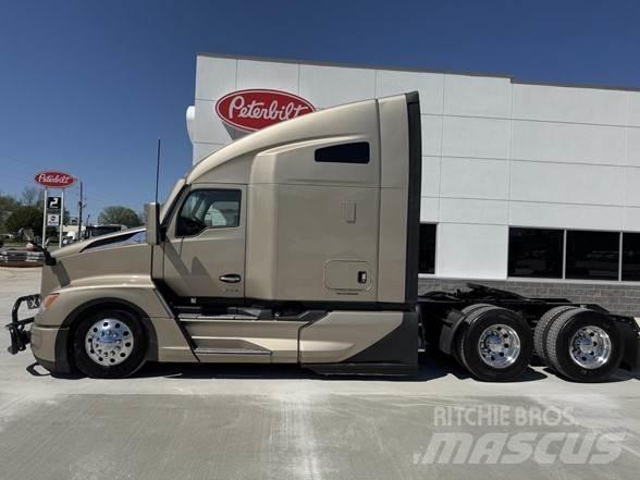 Kenworth T680 Tracteur routier