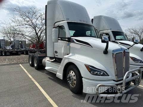 Kenworth T680 Tracteur routier