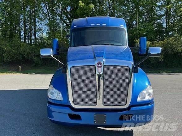 Kenworth T680 Tracteur routier