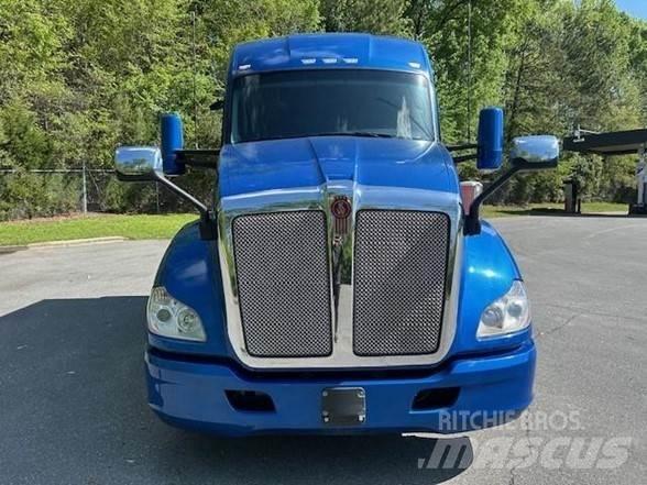 Kenworth T680 Tracteur routier