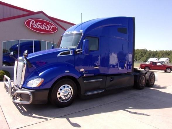 Kenworth T680 Tracteur routier