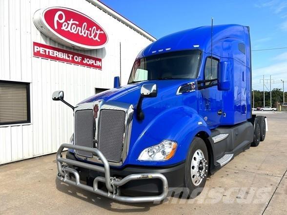 Kenworth T680 Tracteur routier