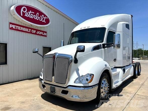 Kenworth T680 Tracteur routier