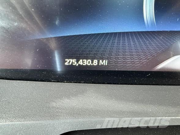 Kenworth T880 Tracteur routier