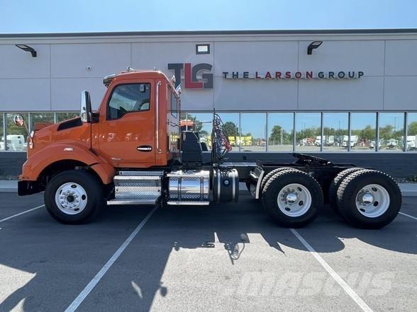 Kenworth T880 Tracteur routier