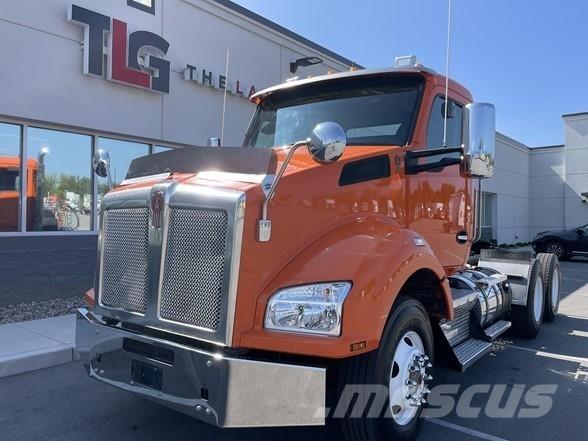 Kenworth T880 Tracteur routier