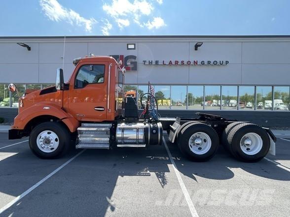 Kenworth T880 Tracteur routier